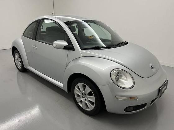VOLKSWAGEN NEW BEETLE 2.0 MI 8V GASOLINA 2P MANUAL